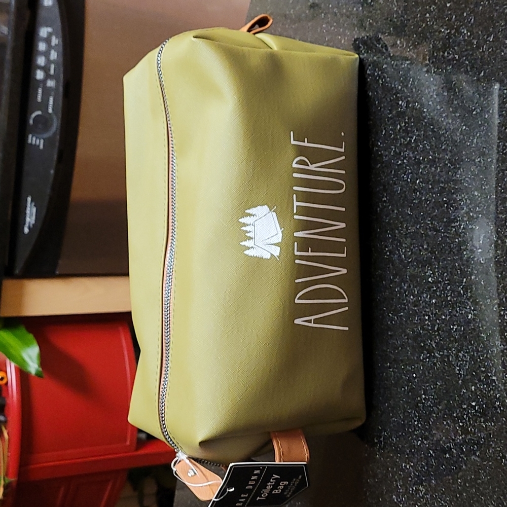 Rae Dunn Toiletry Bag